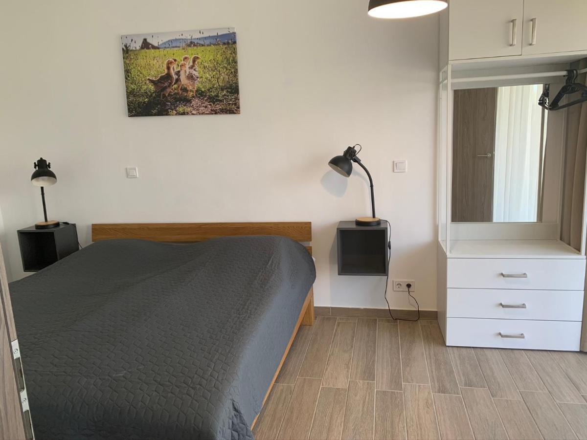Öregtölgy Apartman Szár Kültér fotó